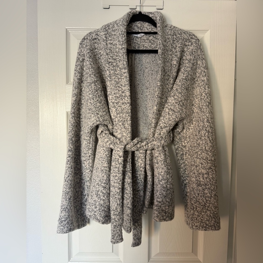 Mango Belted Wool Blend Cardigan Jacket Size S Gray Bouclé Coatigan - Picture 2 of 5